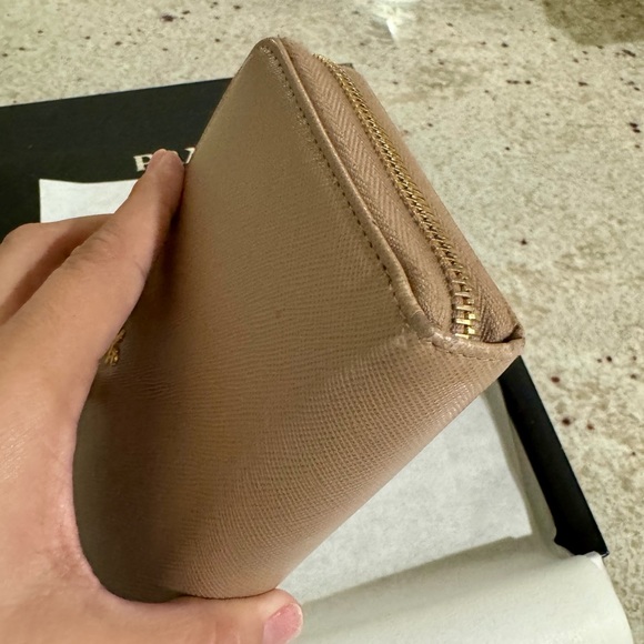 Prada saffiano leather wallet - Picture 5 of 10